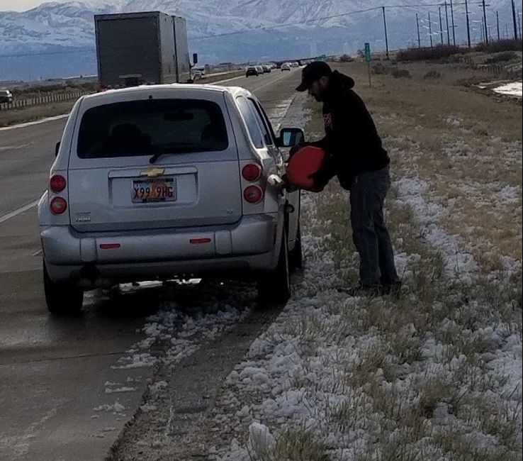 ​This is a picture of a roadside assistance.